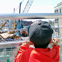 �C�ɂȂ�̓f�b�L���猩����d�@