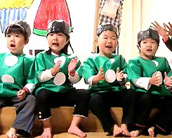 �y�j�������ނ��̐H�ׂ�����