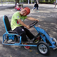 ���ɏ���ă|�[�Y