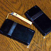 �Â��P�[�^�C�ƐV�����P�[�^�C