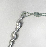 �A���~�̃y���_���g "nazi" �g��